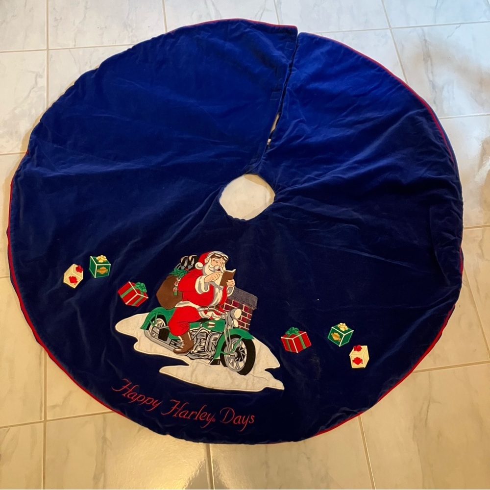 Harley-Davidson Festive Blue Tree Skirt with Santa Design